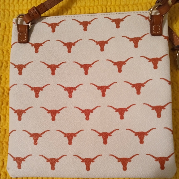 🤘Dooney & Bourke University of Texas at Austin Longhorns UT Crossbody Pu - Picture 2 of 8